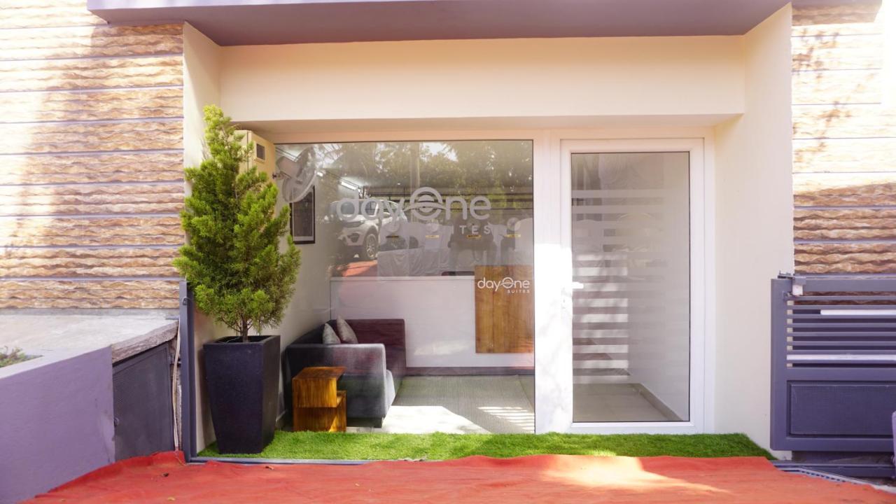 Dayone Suites Bangalore Buitenkant foto