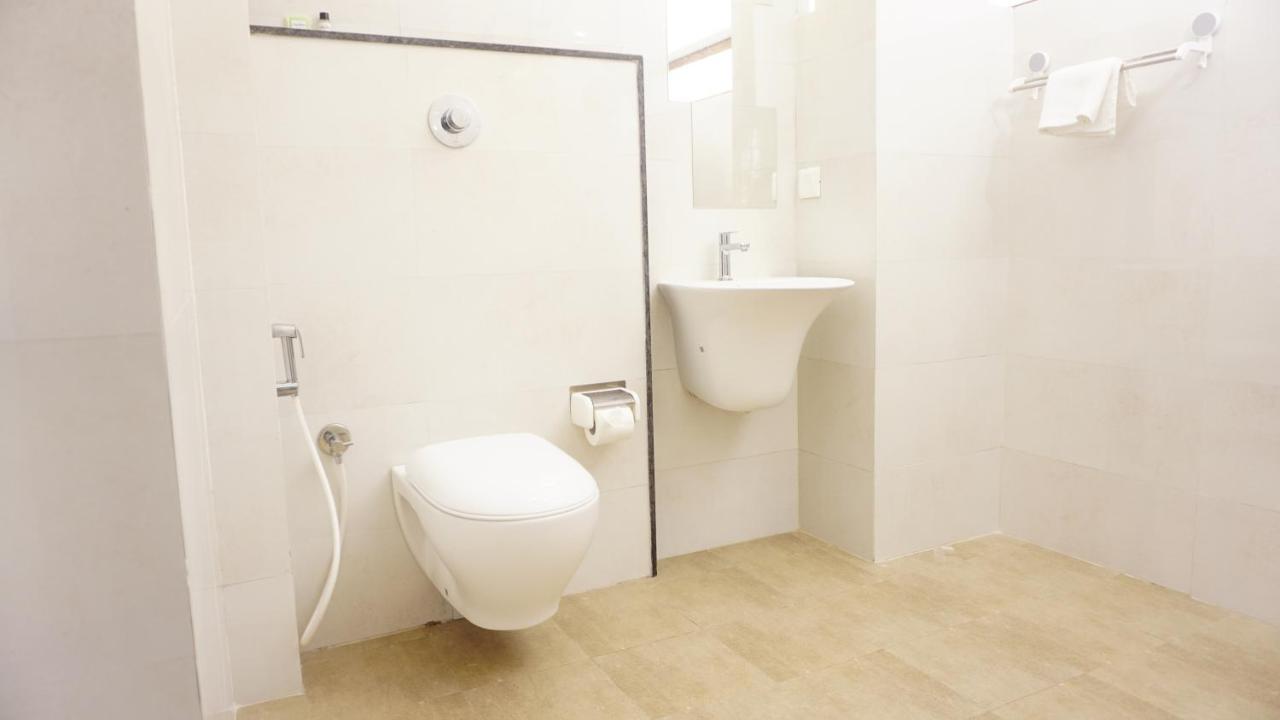 Dayone Suites Bangalore Buitenkant foto